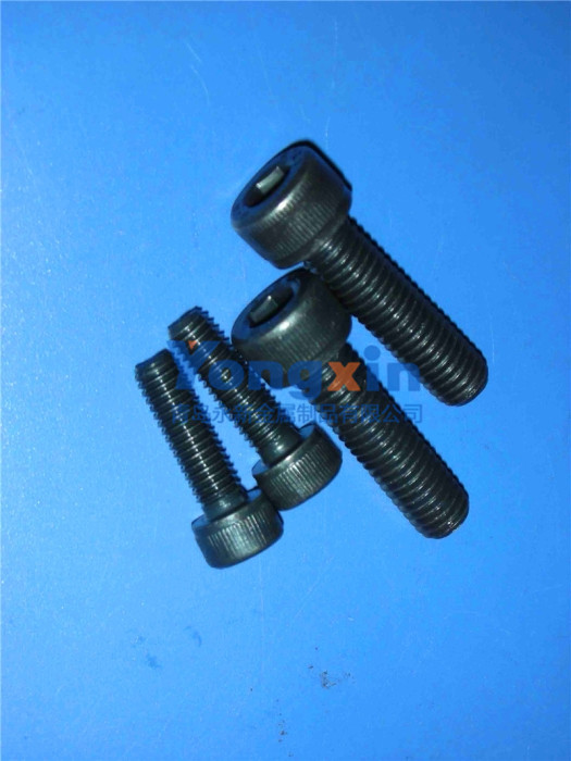 Bolts & Screws 
